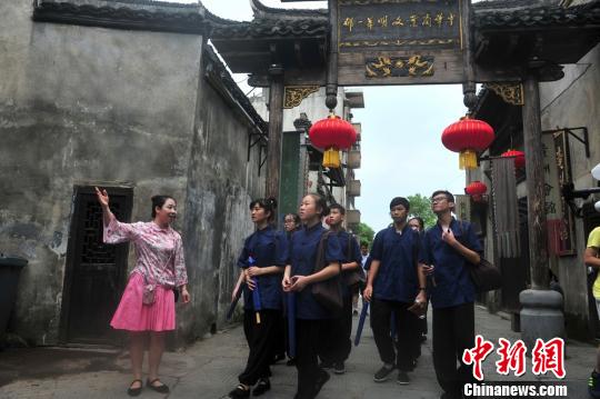 w<a href='http://big5.gwytb.gov.cn/gate/big5/big5.taiwan.cn/gate/big5/search.xinmin.cn/?q-ifbase4-base12-Pbvp0va80s2l' target='_blank' class='keywordsSearch'><p  align=
