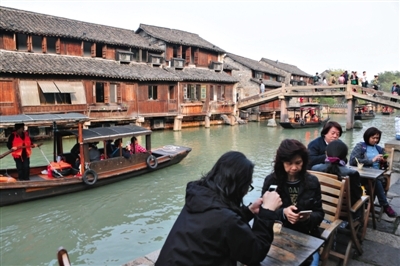 Q䤬Ip|YLFj Q䤬Ip|YLFj