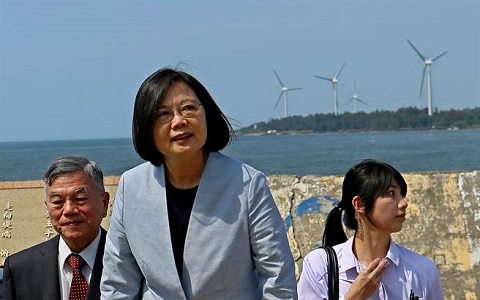 Yy480.jpg