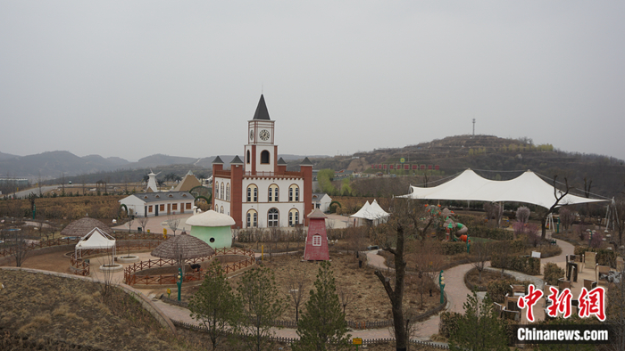 Zw^^o[ħﰨhՕͺAܭSZ <a target='_blank' href='http://big5.gwytb.gov.cn/gate/big5/www.chinanews.com/' ><p  align=