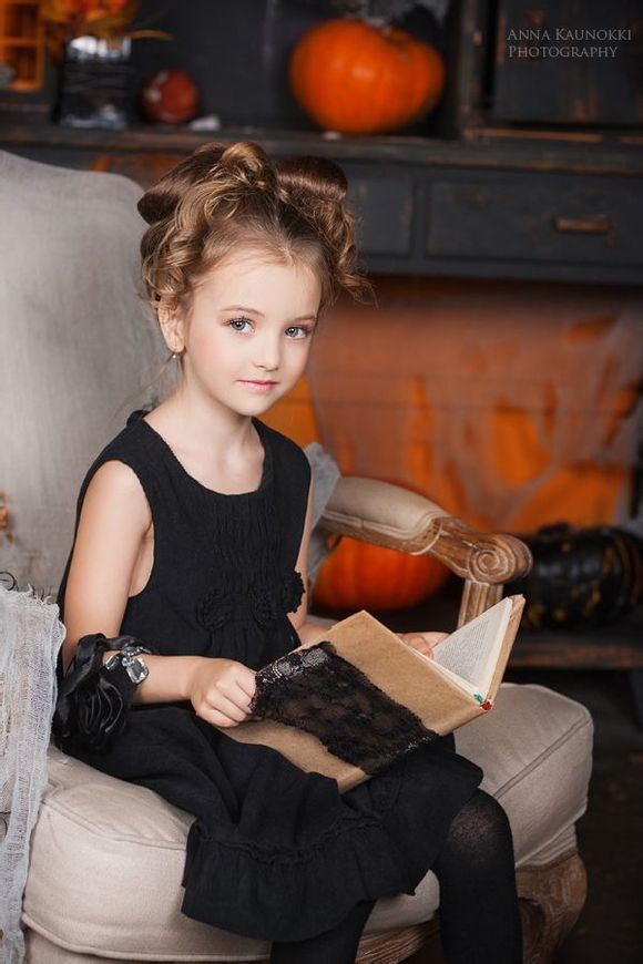 ݐݷs^ç X`ja^{R(Angelina Kurkina)|ÿ,[lܳyˣe],WFݤB