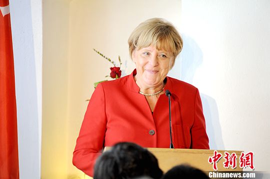 ť:Kä~qk<a target='_blank'  data-cke-saved-href='http://big5.gwytb.gov.cn/gate/big5/www.chinanews.com/' href='http://big5.gwytb.gov.cn/gate/big5/www.chinanews.com/'><p  align=