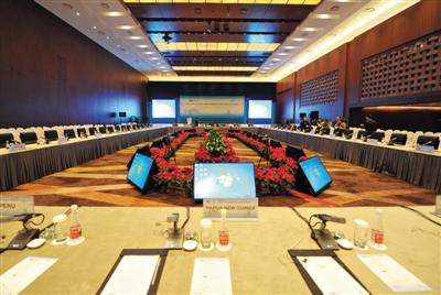 APEC|q3eӮ400 {Ϋ18@g