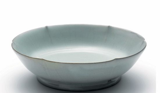 明成化鬥彩雞缸杯拍出2.8億港元,刷新中國瓷器拍賣紀錄