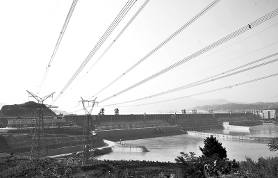 專家:三峽水庫未誘發更多地震滑坡 專家:三峽水庫未誘發更多地震滑坡