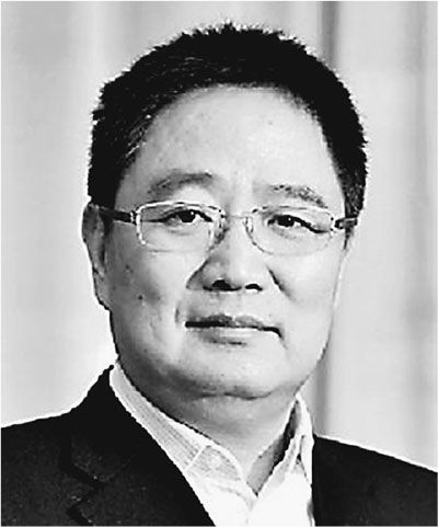 恆天集團董事長　張傑
