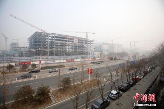 近日，北京城市副中心建設工地一派繁忙。<a target='_blank' href='http://big5.gwytb.gov.cn/gate/big5/www.chinanews.com/' _fcksavedurl='http://big5.gwytb.gov.cn/gate/big5/www.chinanews.com/'></table><p  align=