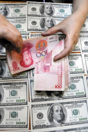 人民幣上半年跌逾2.5% 下半年破6壓力大