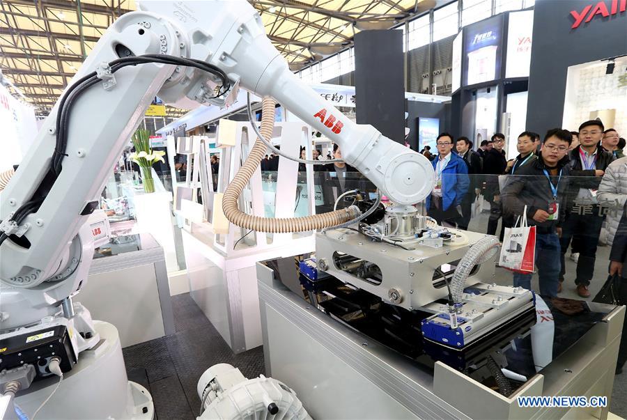 Economic Watch: China's new economy picking up steam amid steady growth