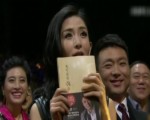 謝娜主持引爭議 放話“照樣發光”！