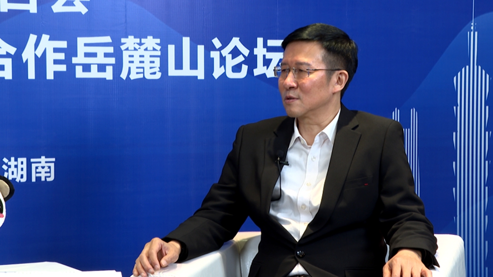 PC榮毅_副本.jpg