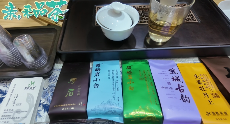臺灣青年相聲演員：希望把大陸喝茶聽相聲的文化傳回臺灣圖片